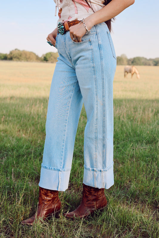 The Fiona Jeans in Light Wash